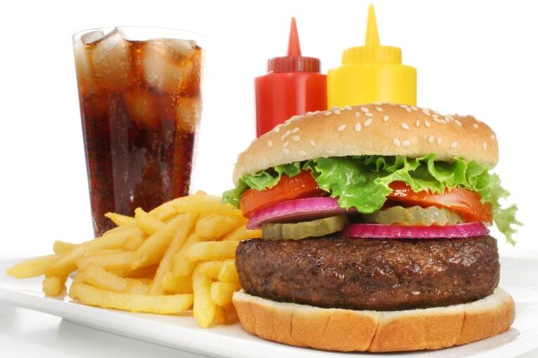 Lors de la perte de poids, les aliments gras et frits doivent être évités